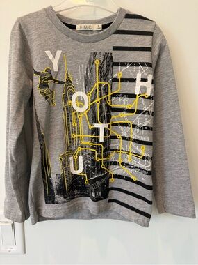 Boys' Grey Long-Sleeve Graphic Tee EMC SIZE 5